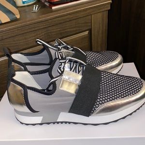 Steve Madden sneakers
